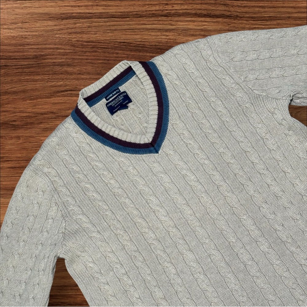 American Eagle Outfitters Cable Knit Pullover Sweater Large Vintage Slim Fit